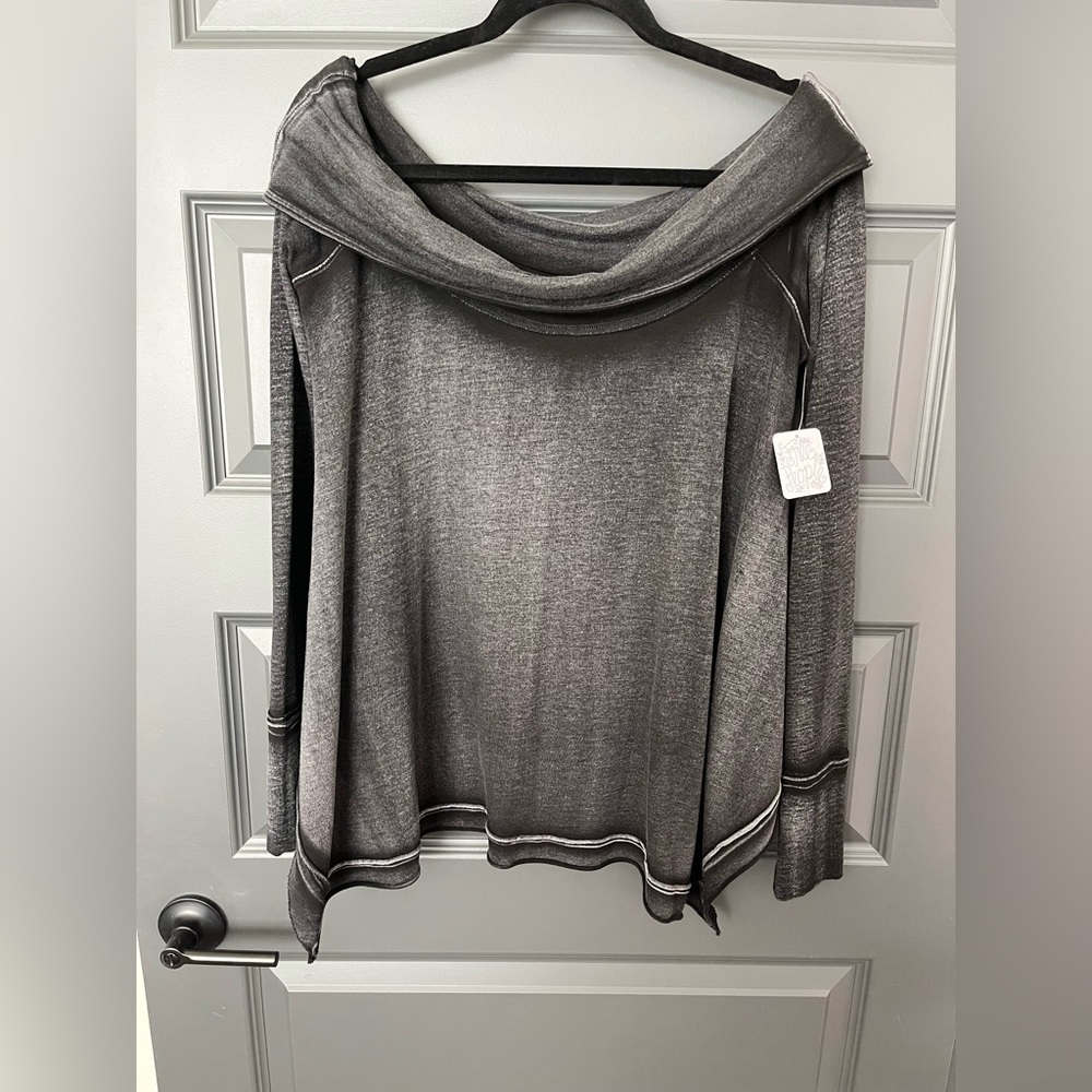 Free People Gray Off-the-Shoulder Sweater Relaxed Fit